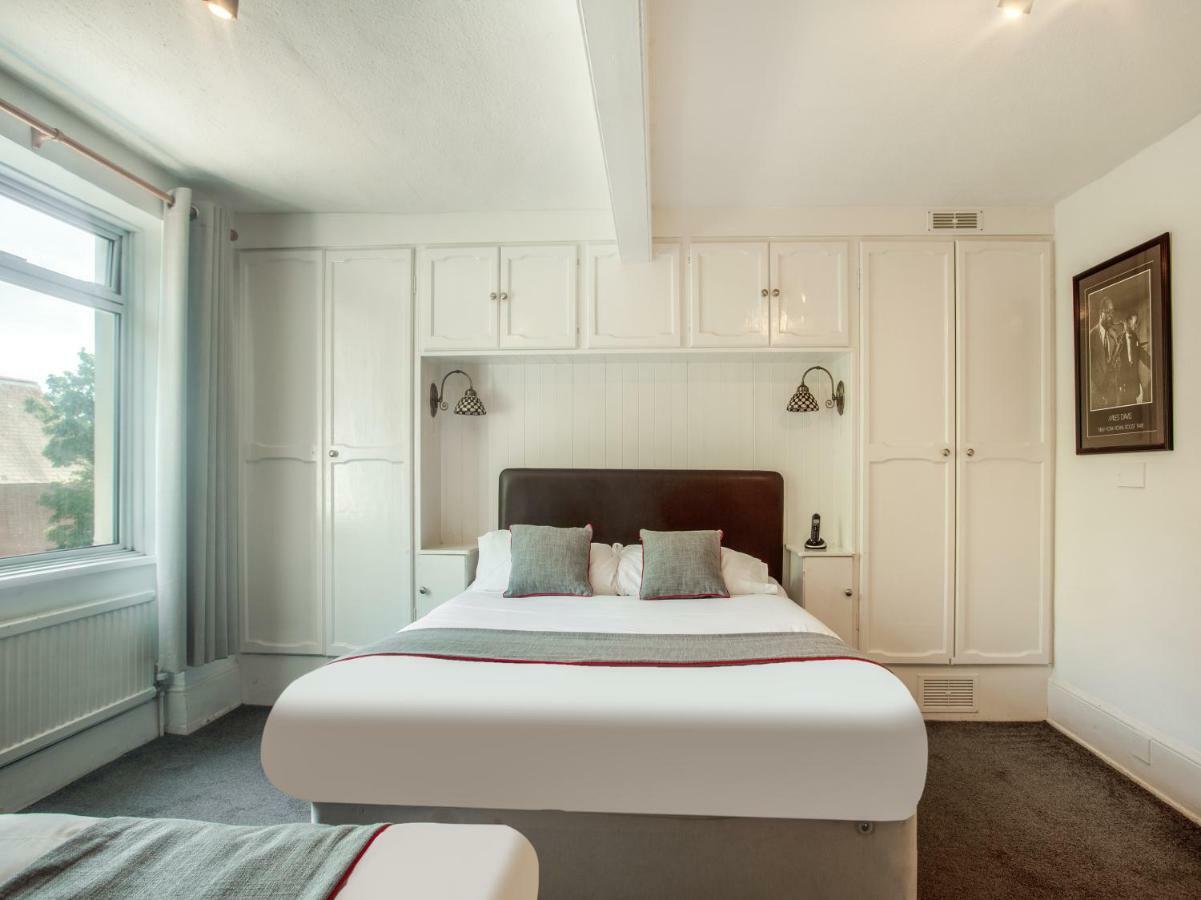برايتون Oyo Avalon Lifestyle Guest House المظهر الخارجي الصورة